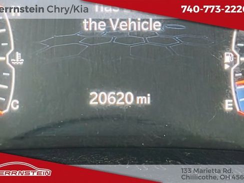 Used 2022 Jeep Compass Trailhawk image 7