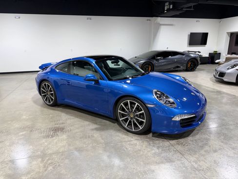Used 2015 Porsche 911 Carrera image 18