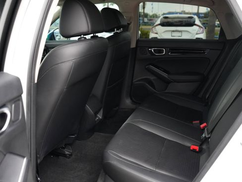 Used 2023 Honda Civic Touring image 17