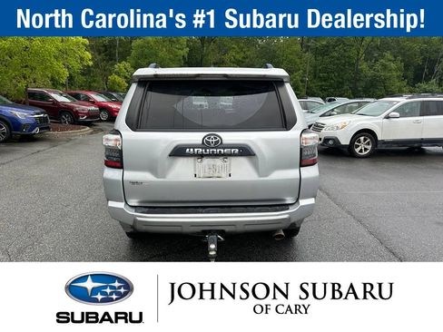 Used 2016 Toyota 4Runner Trail AWD/4WD image 4