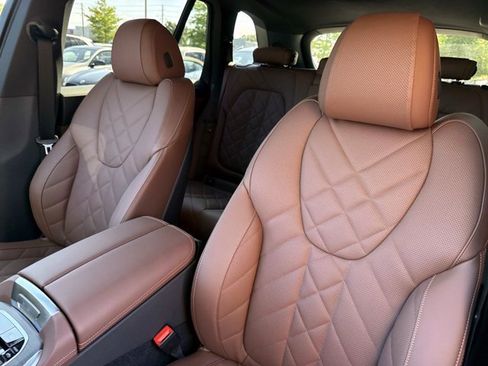 New 2026 BMW X5 xDrive40i w/ M Sport Package AWD/4WD image 21