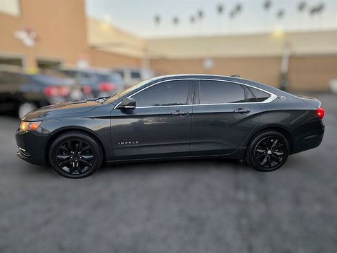 Used 2018 Chevrolet Impala LT image 3