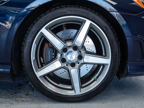 Used 2015 Mercedes-Benz SLK 250 image 11