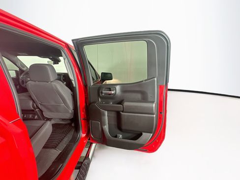 Used 2025 Chevrolet Silverado 1500 Custom RWD image 27
