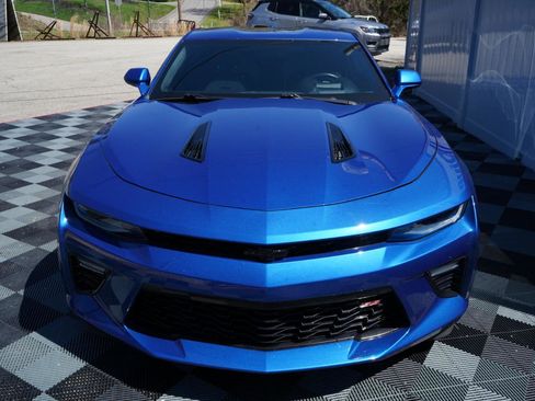 Used 2017 Chevrolet Camaro SS image 14
