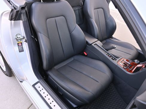 Used 2002 Mercedes-Benz SLK 320 image 28