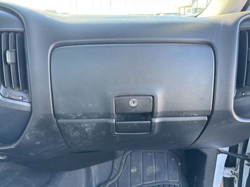 Used 2016 GMC Sierra 1500 2WD Regular Cab image 14