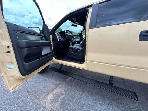 Used 2014 Ford F150 Raptor w/ Equipment Group 801A Luxury image 13