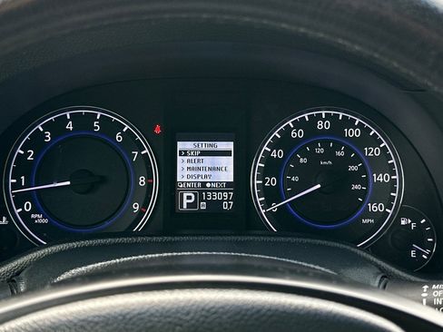 Used 2012 INFINITI G37 Journey w/ Premium Pkg image 20