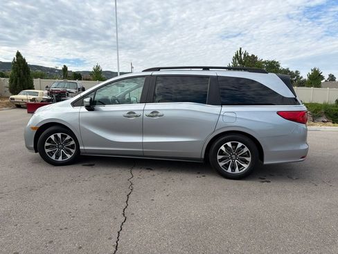 Used 2021 Honda Odyssey EX-L image 27