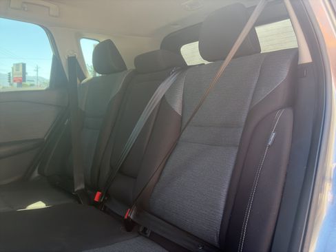 Used 2022 Nissan Rogue S FWD image 20