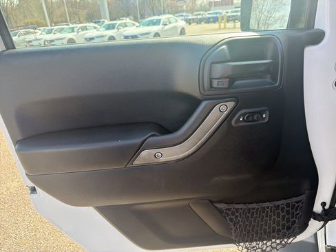 Used 2016 Jeep Wrangler Unlimited Sport w/ Quick Order Package 24S image 11