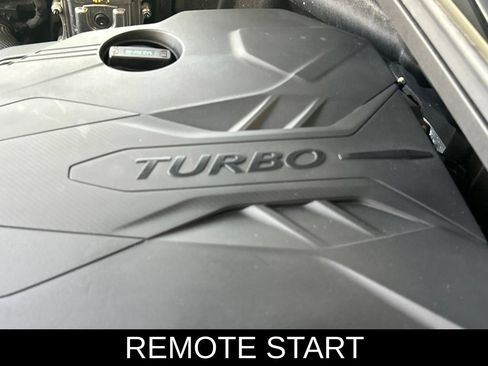 Used 2025 Genesis GV70 2.5T AWD/4WD image 14