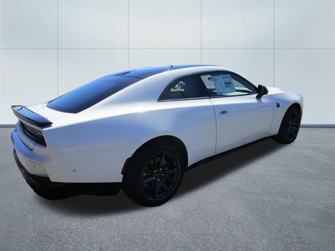 New 2026 Dodge Charger Scat Pack w/ Blacktop Package AWD/4WD image 8