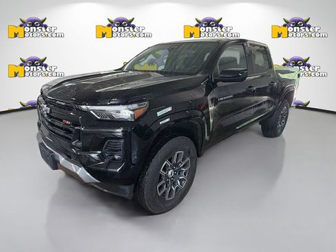 Used 2023 Chevrolet Colorado Z71 w/ Z71 Convenience Package 2 AWD/4WD image 1