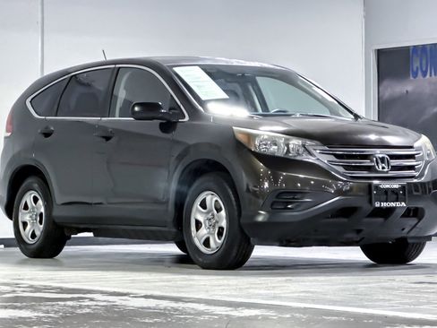 Used 2014 Honda CR-V LX image 6