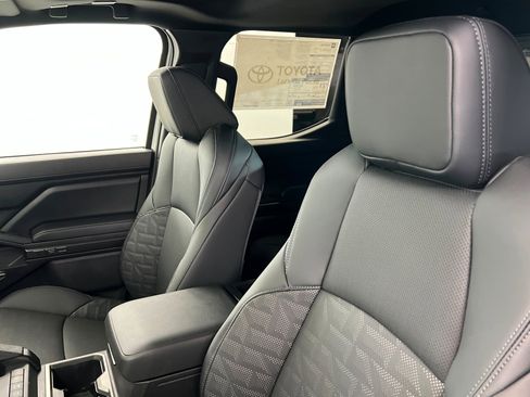 New 2026 Toyota Tacoma TRD Off-Road AWD/4WD image 16