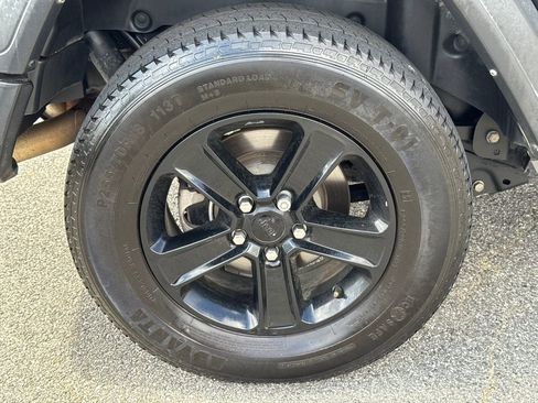 Used 2021 Jeep Wrangler Unlimited Sport image 17