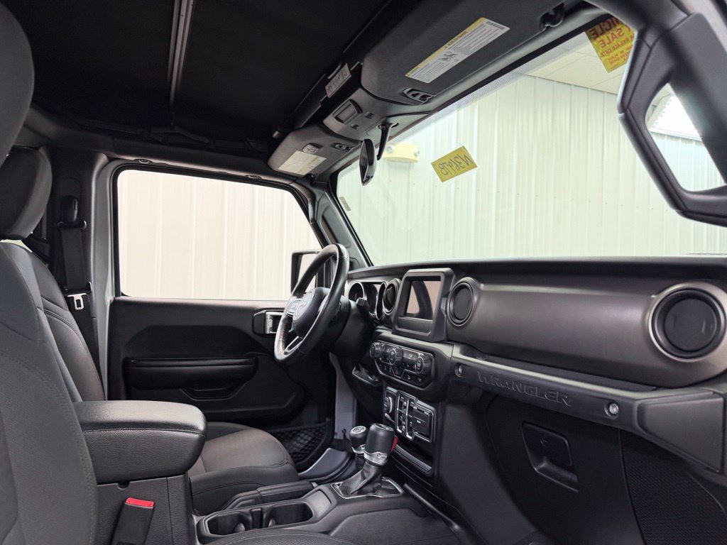 Used 2020 Jeep Wrangler Unlimited Sport S AWD/4WD image 32