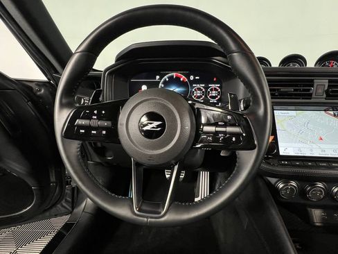 Used 2025 Nissan Z Performance w/ Floor Mat Package image 14