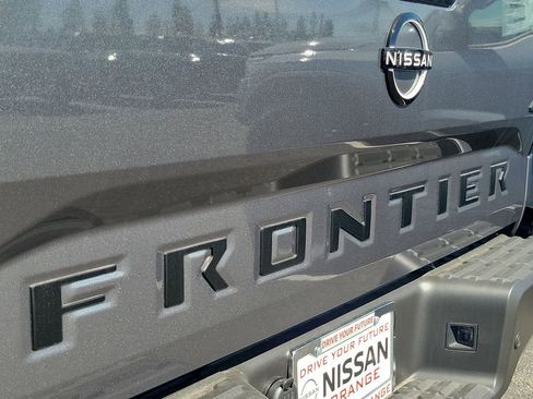 New 2026 Nissan Frontier SV w/ Tow Package image 15