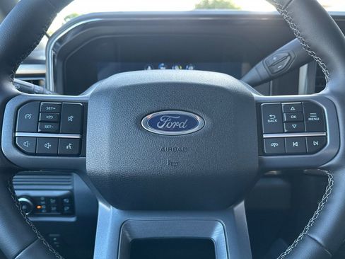 New 2026 Ford F250 Lariat w/ Black Appearance Package image 23