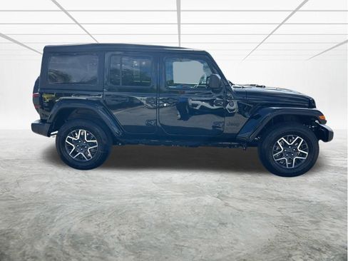 New 2025 Jeep Wrangler Sahara image 3