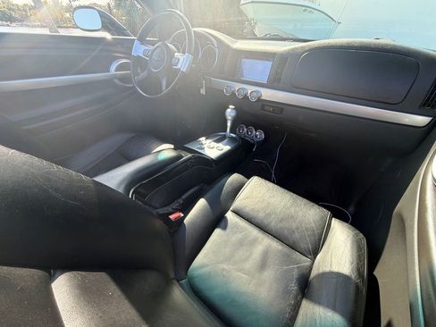 Used 2005 Chevrolet SSR w/ Preferred Equipment Group image 23