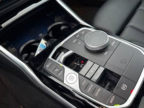 Used 2023 BMW 330i Sedan image 28