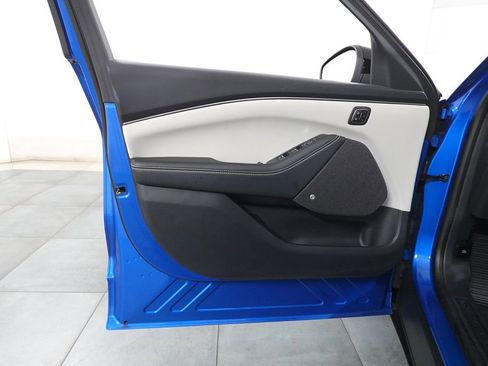 Used 2025 Ford Mustang Mach-E Premium AWD/4WD image 23