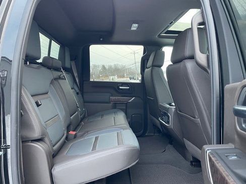 Used 2021 GMC Sierra 3500 Denali w/ Denali Ultimate Package image 13