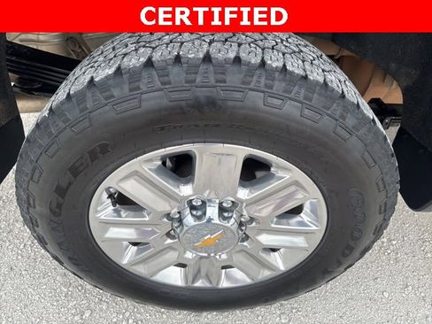 Certified 2024 Chevrolet Silverado 2500 High Country image 37