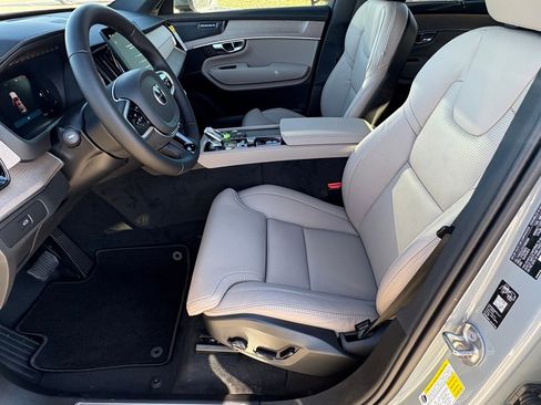 New 2026 Volvo XC90 B5 Ultra w/ Protection Package Premier image 19