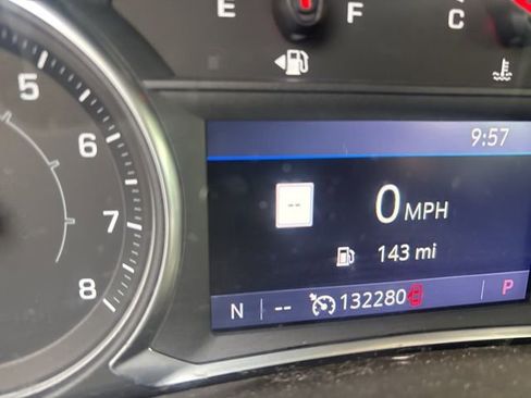 Used 2019 GMC Terrain SLE w/ Driver Convenience Package image 13