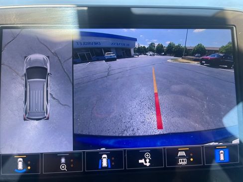 Certified 2022 Chevrolet Equinox LT AWD/4WD image 25