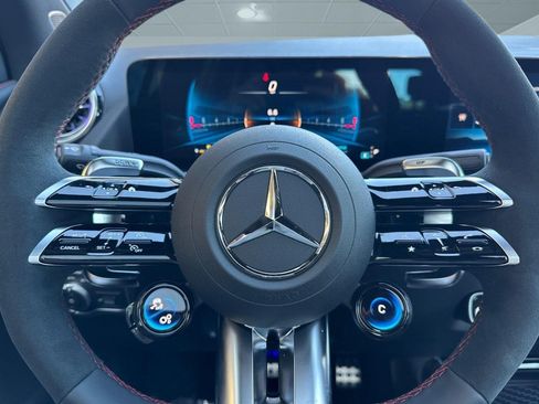 New 2026 Mercedes-Benz GLA 35 AMG 4MATIC image 16