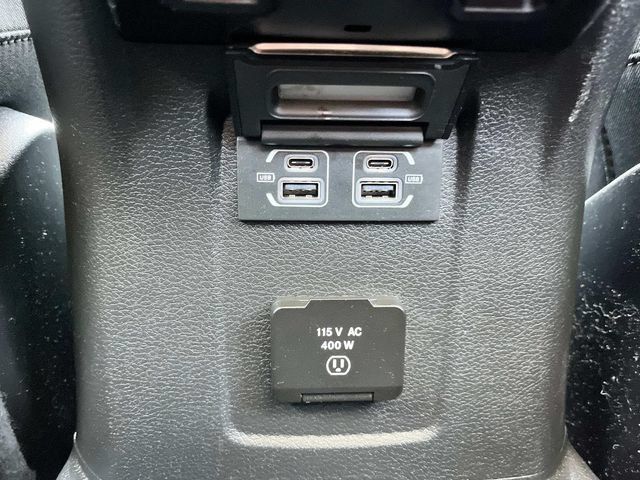 Used 2021 Jeep Gladiator Overland w/ Trailer Tow Package AWD/4WD image 18