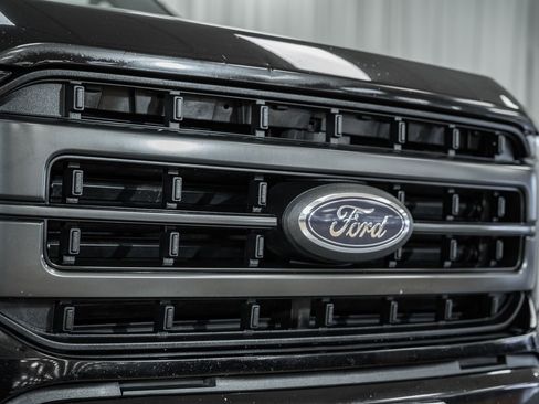 Certified 2021 Ford F150 Lariat w/ Equipment Group 502A High image 7