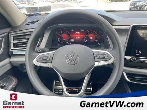 New 2026 Volkswagen Atlas Peak Edition image 14