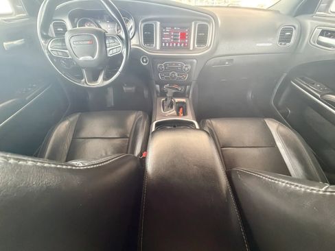 Used 2021 Dodge Charger SXT w/ Leather Interior Group RWD image 11