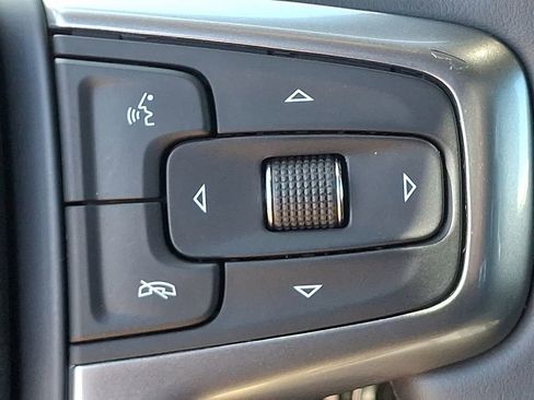 Used 2025 Chevrolet Silverado 2500 LT w/ Convenience Package AWD/4WD image 22