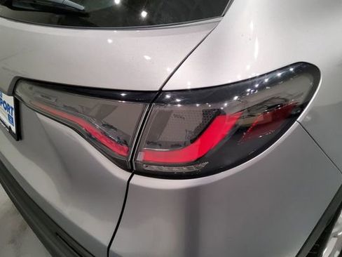 Used 2023 Honda HR-V LX image 12