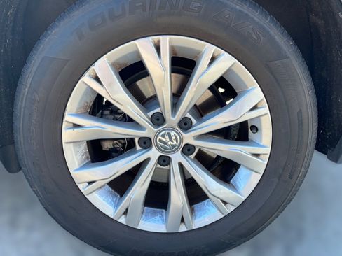 Used 2018 Volkswagen Tiguan S AWD/4WD image 6