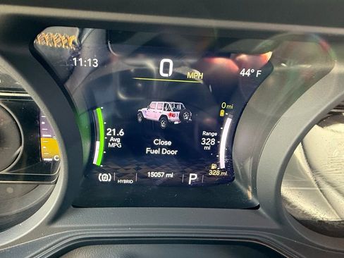 Used 2024 Jeep Wrangler Unlimited Sahara w/ Technology Group image 32