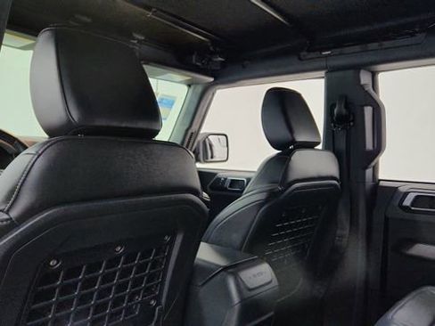 Used 2023 Ford Bronco Black Diamond image 29