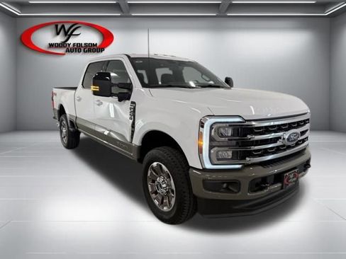 New 2026 Ford F250 4x4 Crew Cab Super Duty image 3