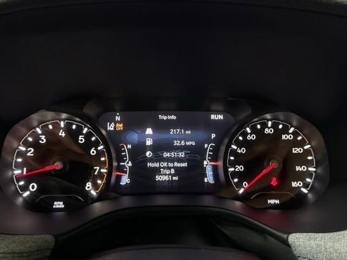 Certified 2024 Jeep Compass Latitude w/ Altitude Special Edition AWD/4WD image 22