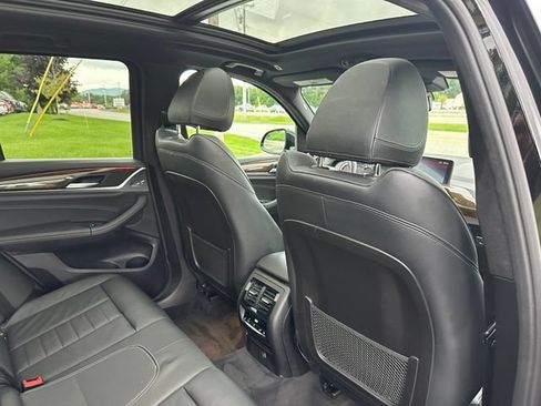 Used 2019 BMW X3 xDrive30i w/ Premium Package AWD/4WD image 21
