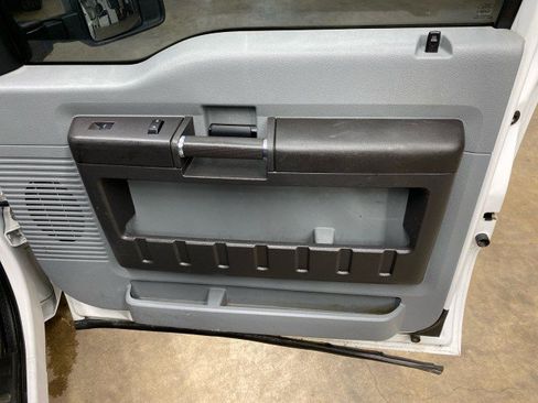 Used 2015 Ford F350 XL w/ Power Equipment Group RWD image 22