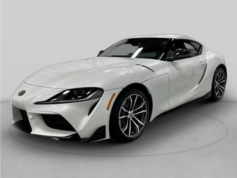 Used 2023 Toyota Supra Premium w/ Driver Assist Package RWD image 1